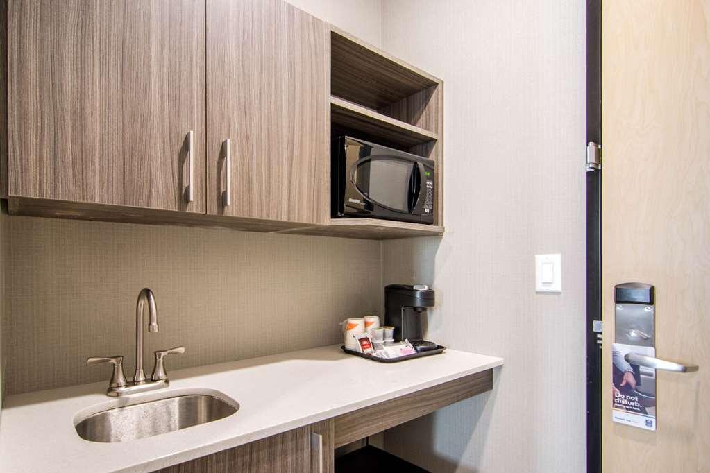 Comfort Inn & Suites North Battleford Ruang foto