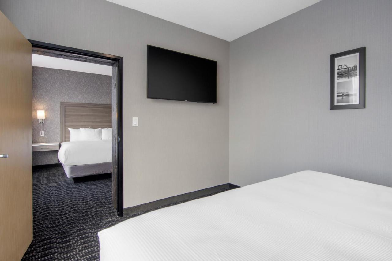 Comfort Inn & Suites North Battleford Bagian luar foto
